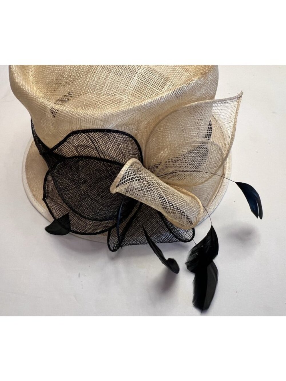 Fashion Derby Hat Cream Black Feather Bow Wedding Cocktail Party Accessorize - Picture 5 of 15